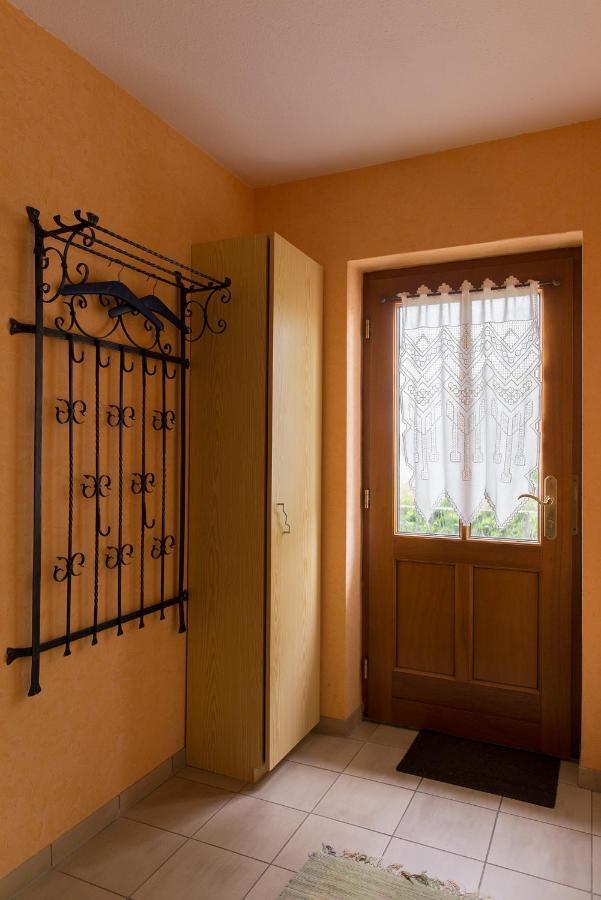 Ferienwohnung Meinersen エクステリア 写真